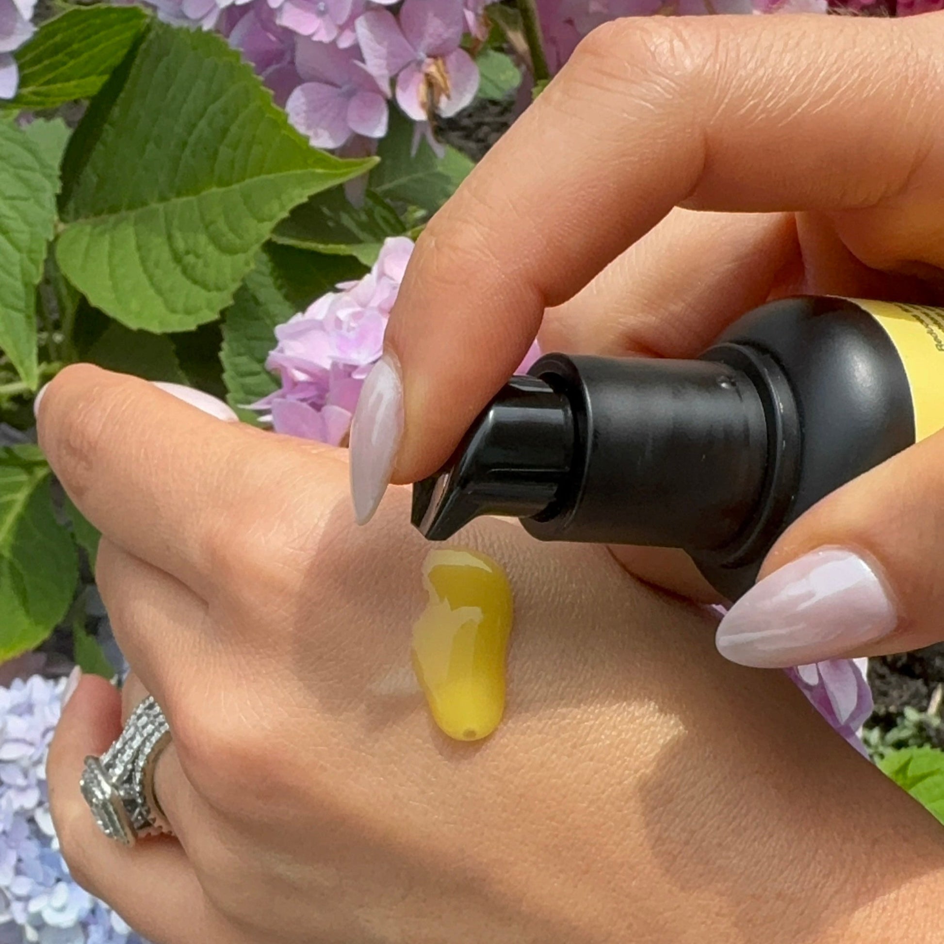 saranghae 0.1% retinal serum on hand